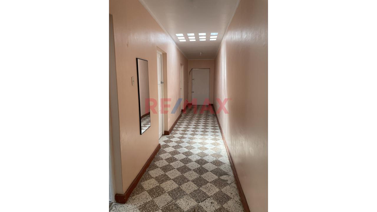 🏠 Casa En Venta – Jr. Tarata, La Perla Alta, Callao - 10