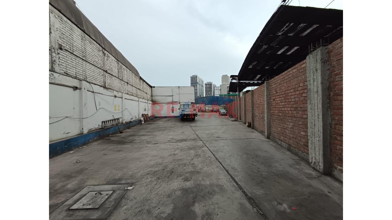 Local Industrial Estratégico En Óvalo De Arriola – 1,561 M² Con Alto Potencial Operativo - 2