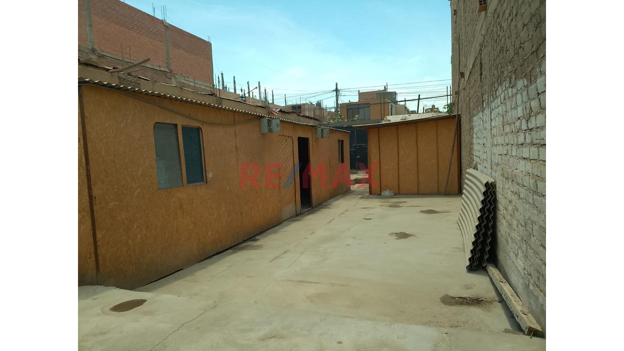 Venta De Terreno En San Martin De Porres - 2