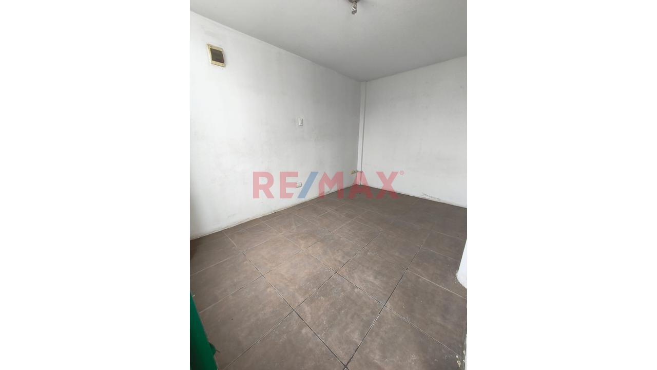 Venta De Casa 3 Pisos Comas Urbanización Alameda Del Pinar - 19