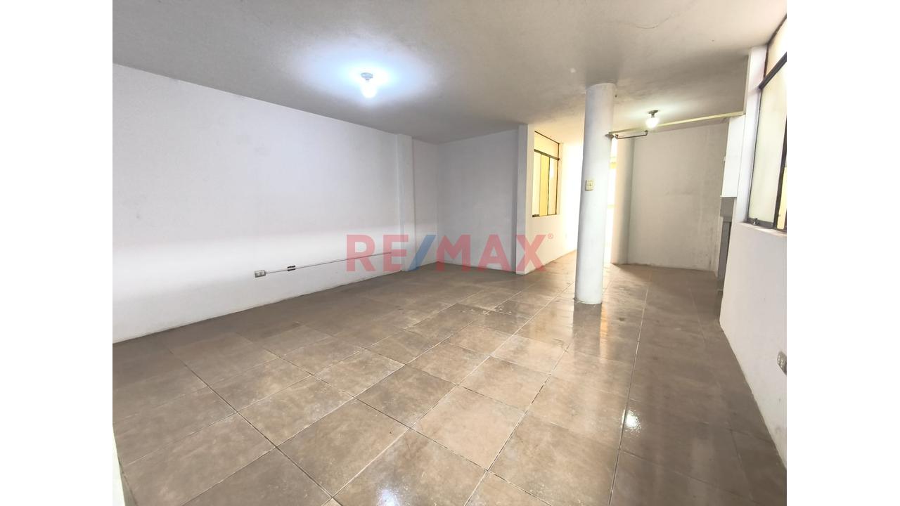Venta De Casa 3 Pisos Comas Urbanización Alameda Del Pinar - 17