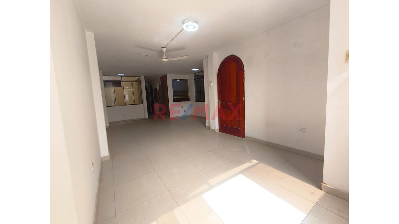 Venta De Casa 3 Pisos Comas Urbanización Alameda Del Pinar - 15