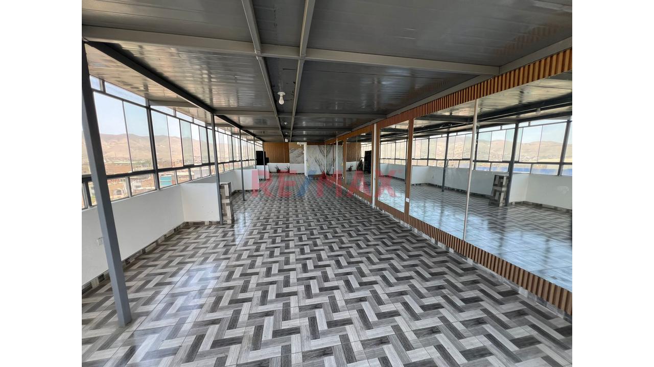 Venta De Local En Trapiche 2 Piso Comas - 7
