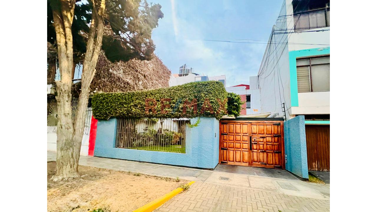 🏡Casa Amplia En San Nicolás Cerca A Av. Juan Pablo Ii 🏗️  Ideal Para Proyecto U Oficinas - 18