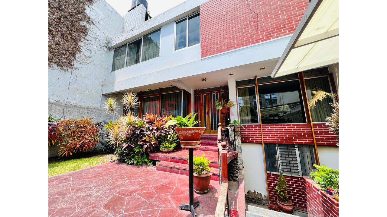 🏡Casa Amplia En San Nicolás Cerca A Av. Juan Pablo Ii 🏗️  Ideal Para Proyecto U Oficinas - 17