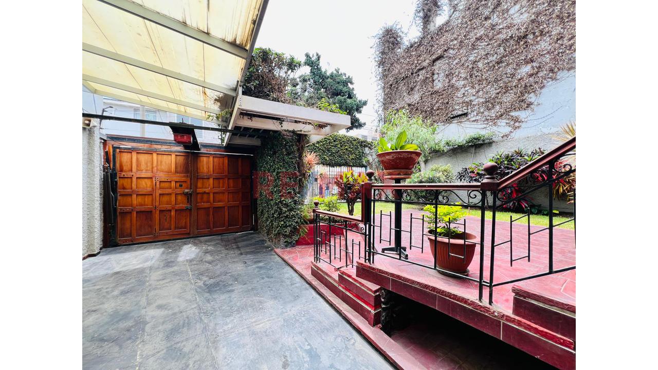 🏡Casa Amplia En San Nicolás Cerca A Av. Juan Pablo Ii 🏗️  Ideal Para Proyecto U Oficinas - 15