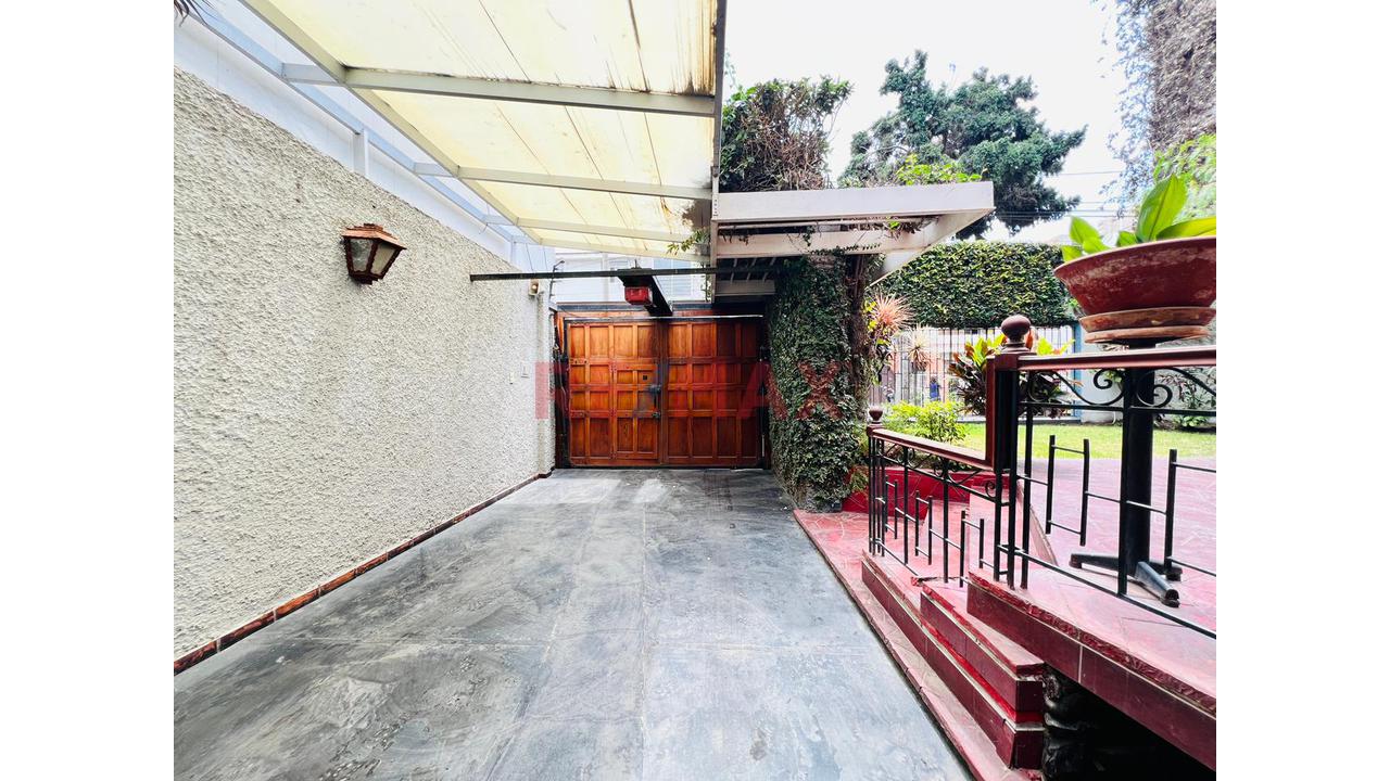 🏡Casa Amplia En San Nicolás Cerca A Av. Juan Pablo Ii 🏗️  Ideal Para Proyecto U Oficinas - 16