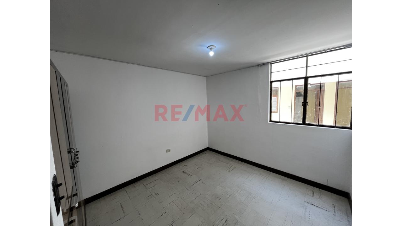 Se Vende Departamento En Excelente Ubicacion En El Cercado De Arequipa — foto 2