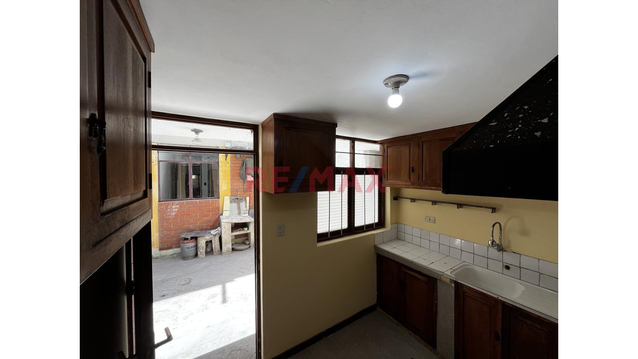 Se Vende Departamento En Excelente Ubicacion En El Cercado De Arequipa — foto 7