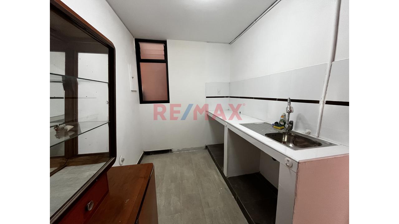 Se Vende Departamento En Excelente Ubicacion En El Cercado De Arequipa — foto 6