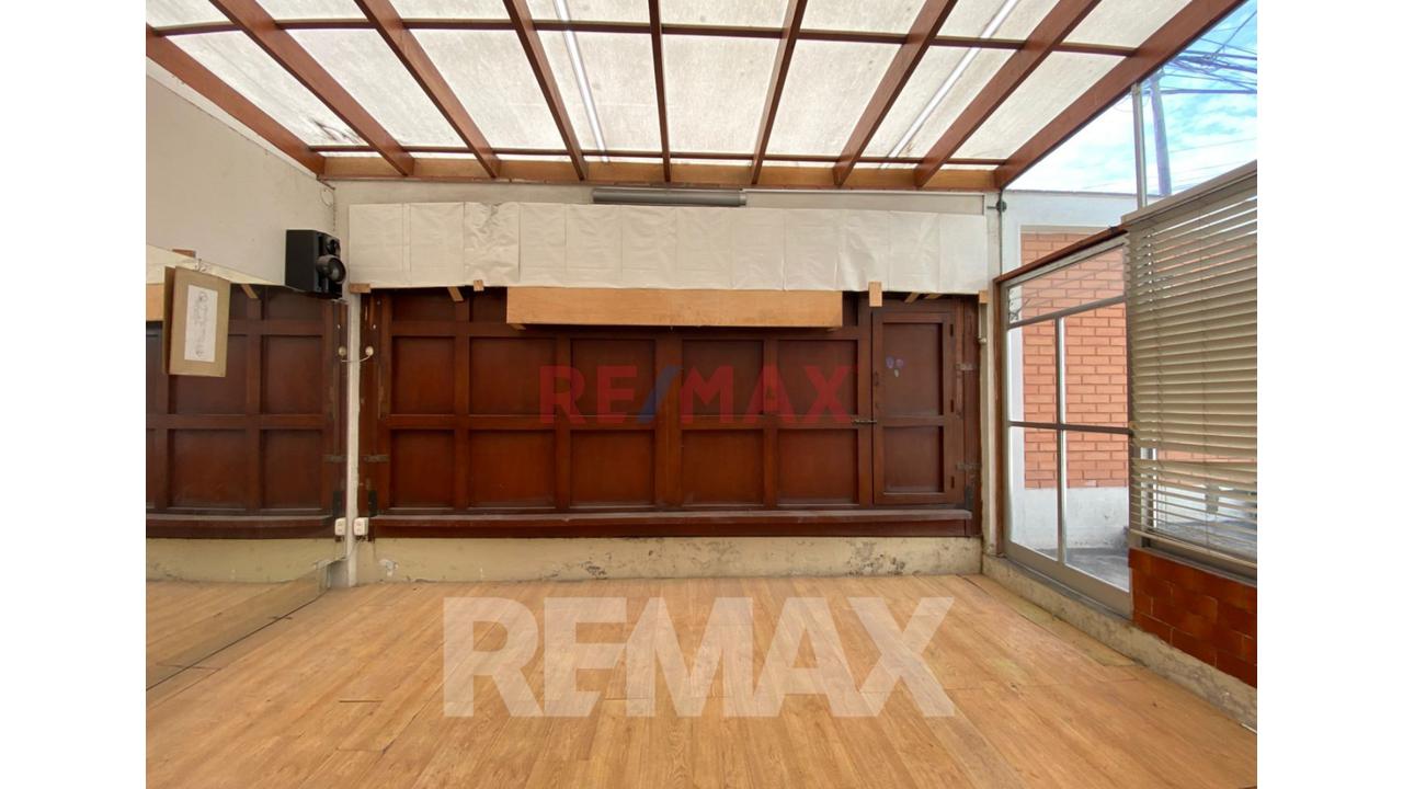 Venta De Casa De 3 Niveles En La Molina — foto 12