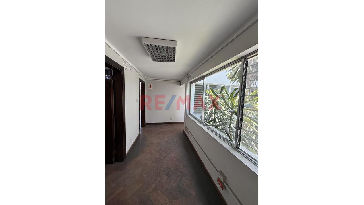 Casa En Alquiler - Zona Exclusiva San Isidro - 11