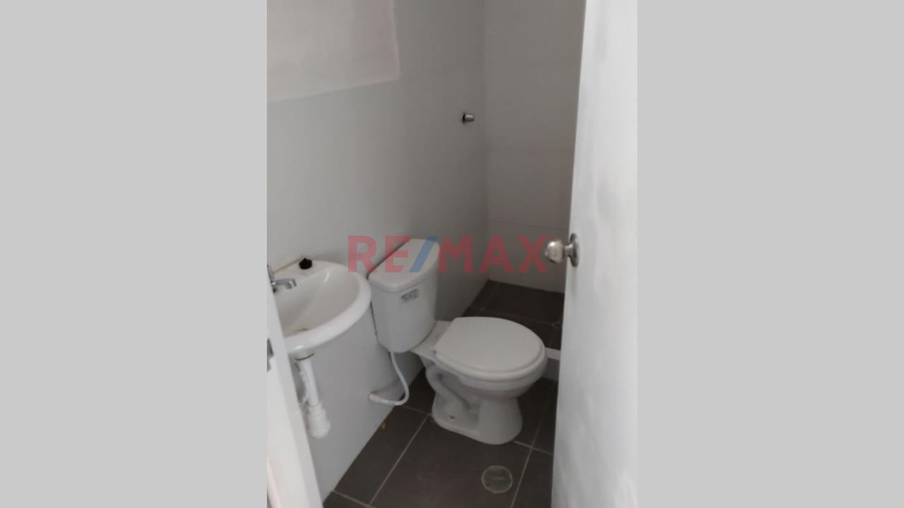 Casa en Venta de 2 dormitorios ubicado en Catacaos Casa en Venta de 2 dormitorios ubicado en Catacaos