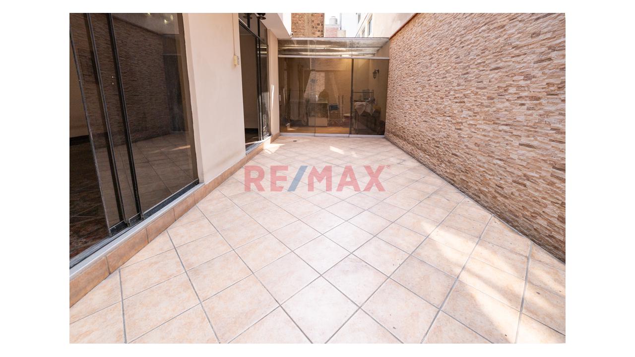 Vendo Hermosa Y Amplia Casa En La Molina 🏡🏡 - 5
