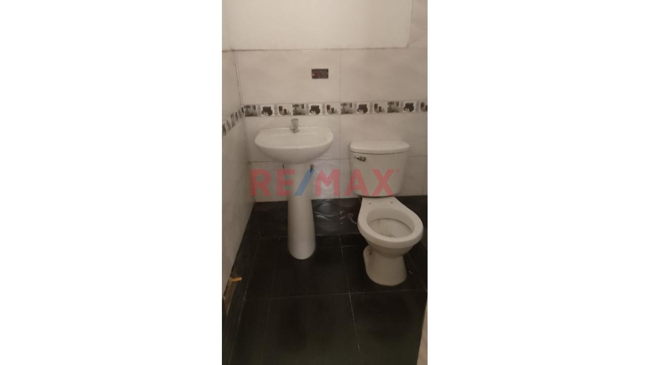 Oportunidad En Ate: Casa  Rebajada A Us$ 249,000.00 De 2 Pisos Con Azotea Y Proyección Para 5 Pisos (Negociable) — foto 9