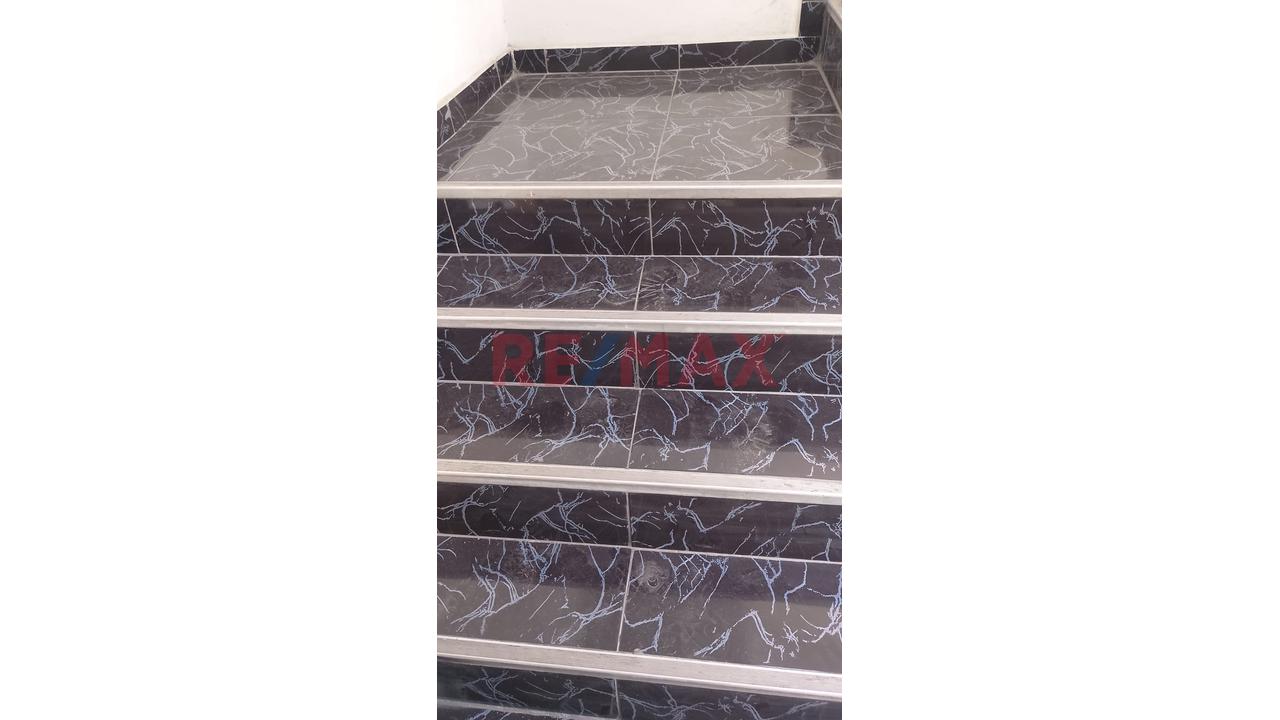 Oportunidad En Ate: Casa  Rebajada A Us$ 249,000.00 De 2 Pisos Con Azotea Y Proyección Para 5 Pisos (Negociable) — foto 10