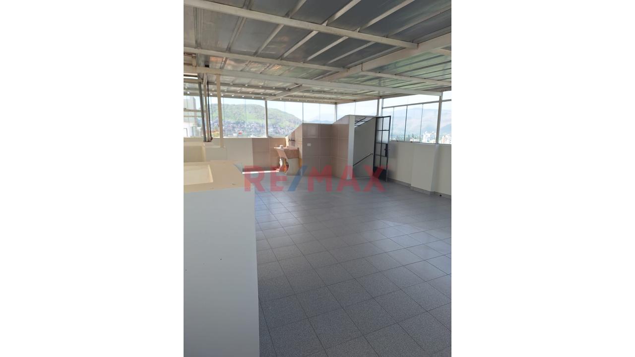 Departamento En Alquiler - 4
