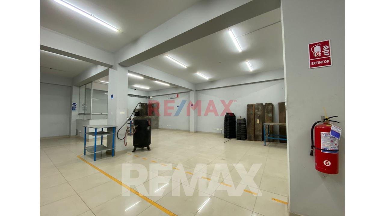 Venta De Local Industrial I2 – Cercado De Lima (Av. Argentina) - 4
