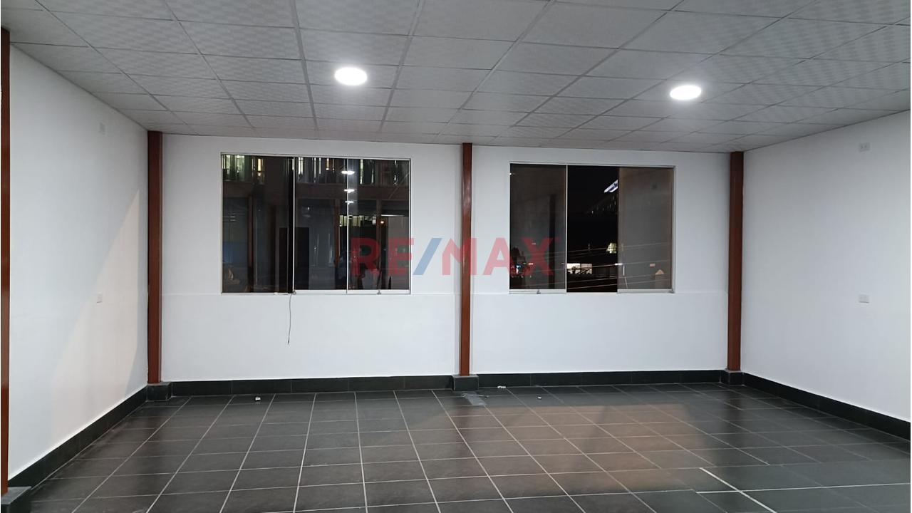 Alquiler De Local Comercial En Zona Altamente Comerciable - 19