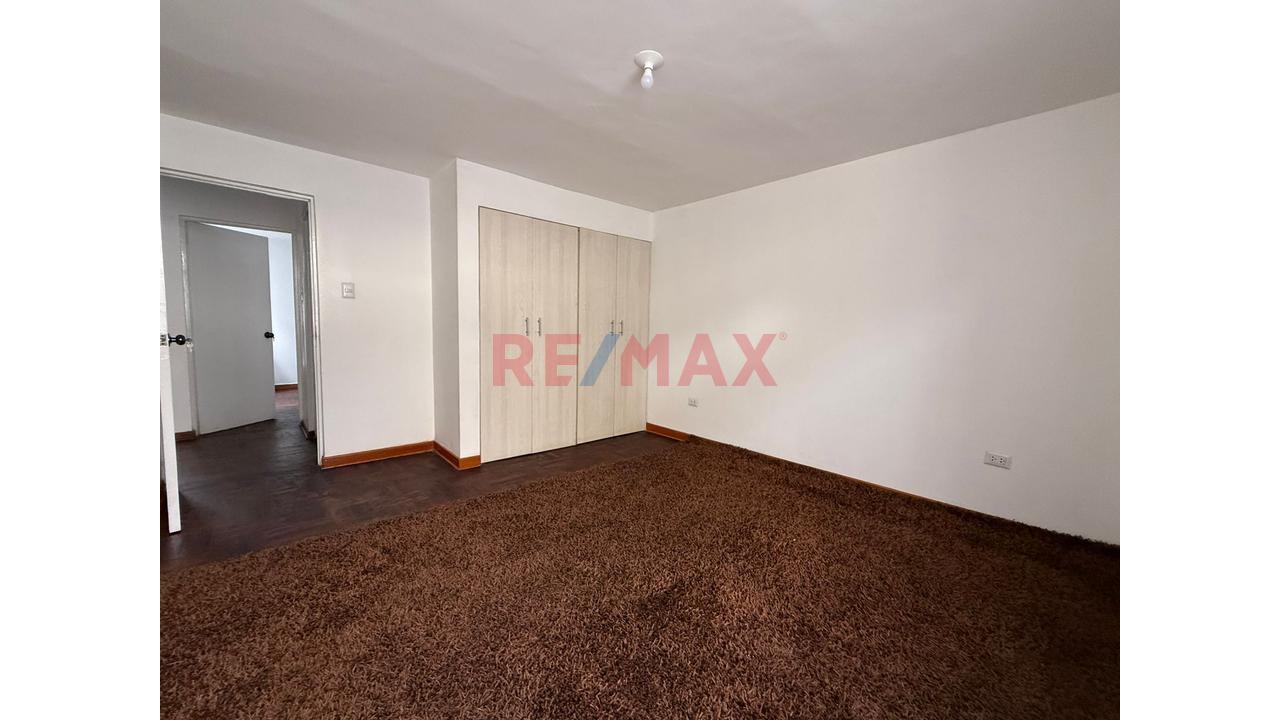 ¡Vive A Pasos Del Malecón! Casa En Quinta En Miraflores – Sin Mantenimiento — foto 12