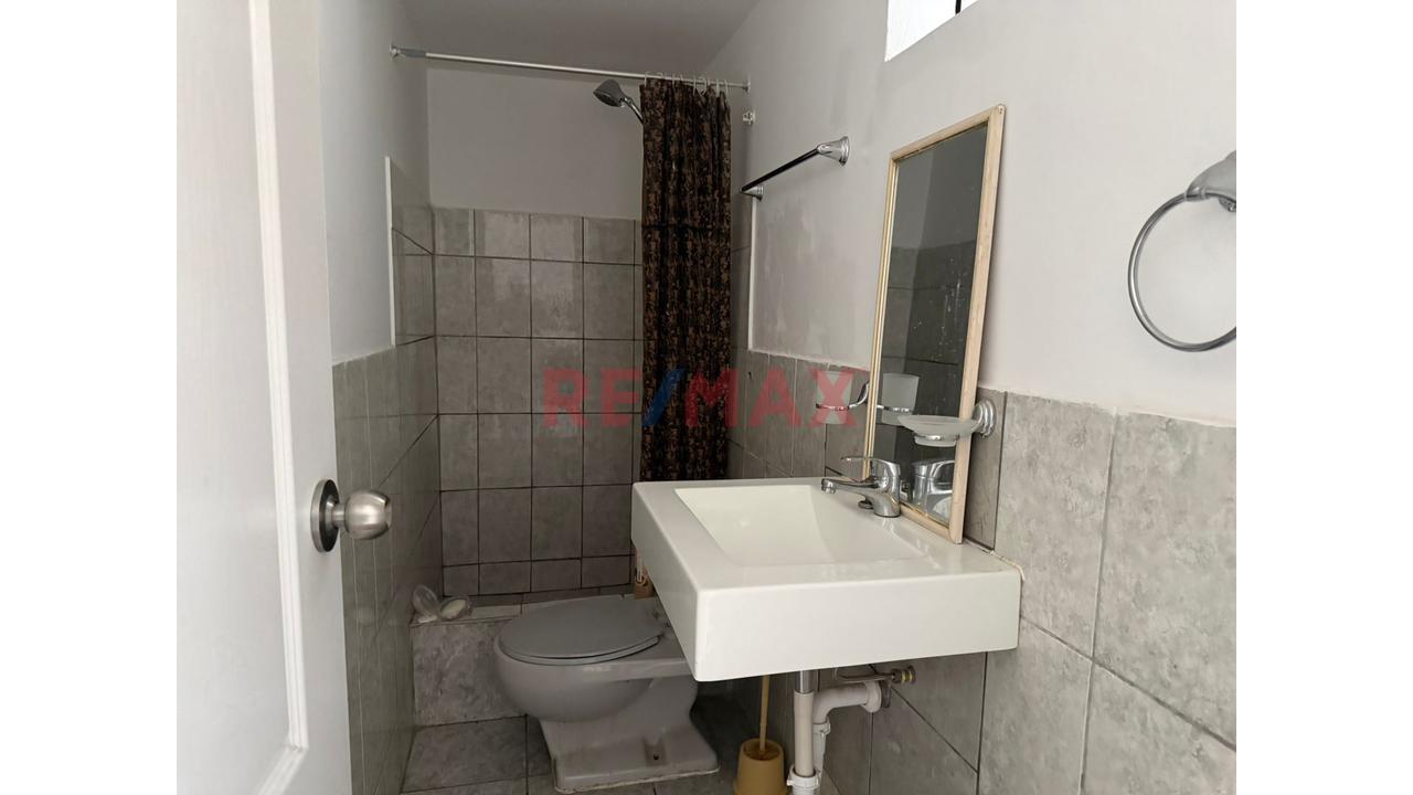¡Vive A Pasos Del Malecón! Casa En Quinta En Miraflores – Sin Mantenimiento — foto 2