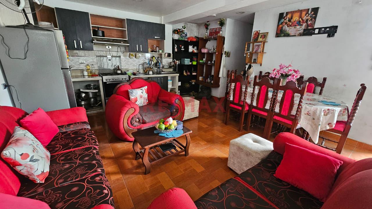 Vendo Casa De 2 Pisos Multifamiliar Con 5 Departamentos + Local En Bella Vista, La Esperanza - 9