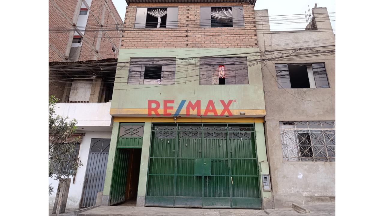 🏡 Venta De Casa De 2 Pisos + Azotea En Santa Anita