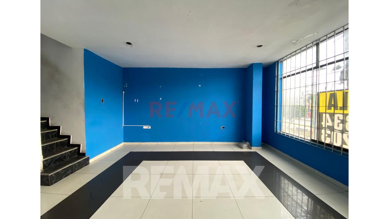 Alquiler De Local Comercial De 3 Pisos – Excelente Ubicación - 8