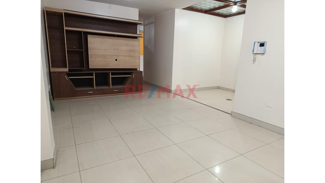 Departamento En Venta 1Er Piso  + Cochera — foto 8