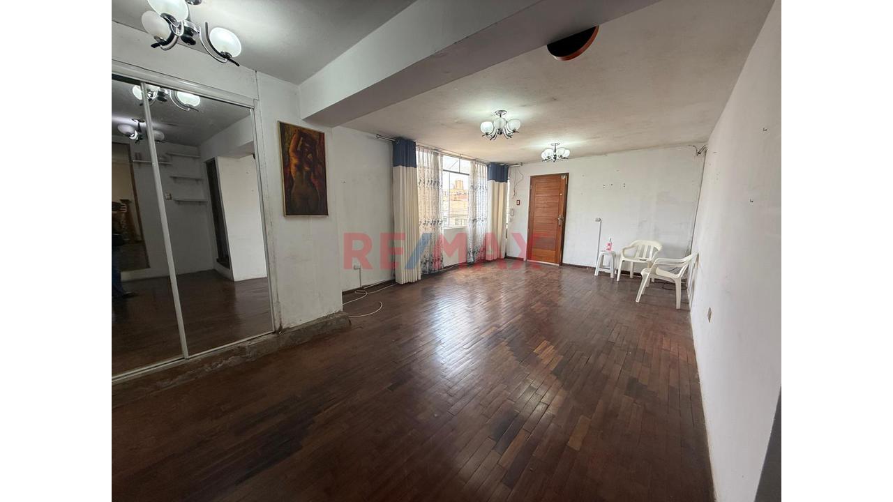 Venta De Departamento En Pueblo Libre - 2