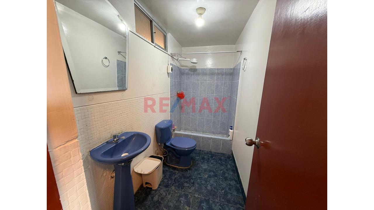 Vendo Casa De Dos Pisos En La Perla - 17