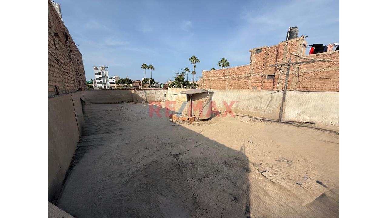 Vendo Casa De Dos Pisos En La Perla - 21