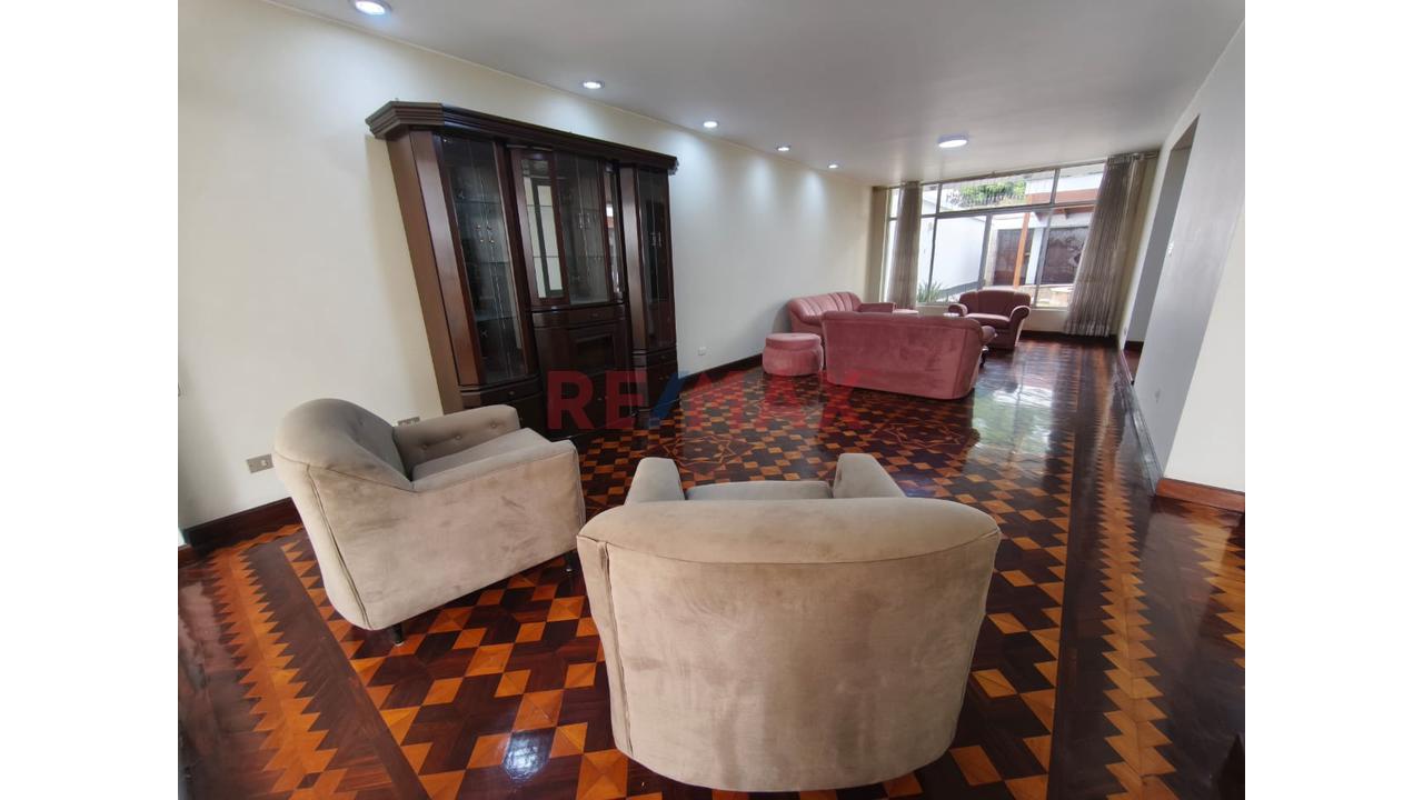 Se Alquila Casa En Av.Cerro Grande Surco - 15