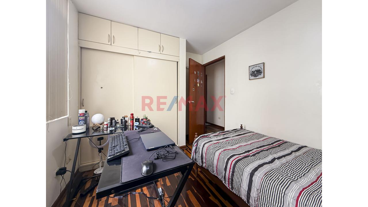 Venta Dpto En Urb Benavides Surco - Altura De Av Benavides Con Velazco Astete — foto 9