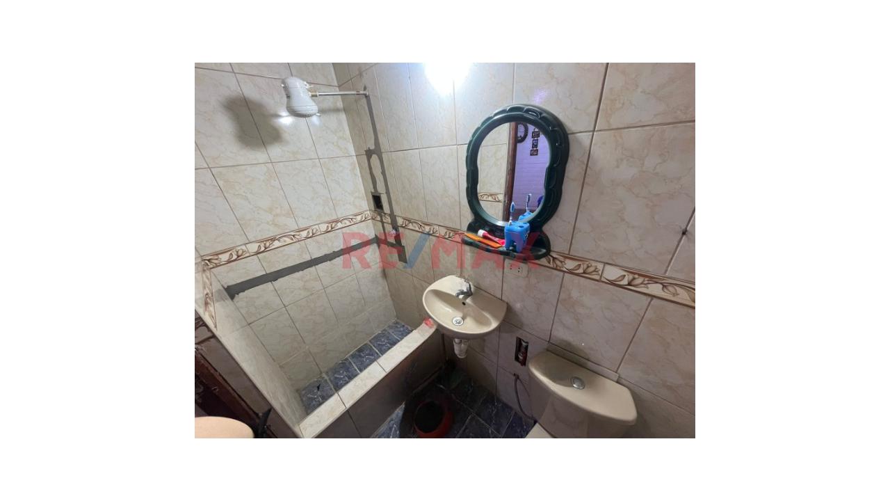 Vendo Casa Como Terrreno Villa El Salvador - 8
