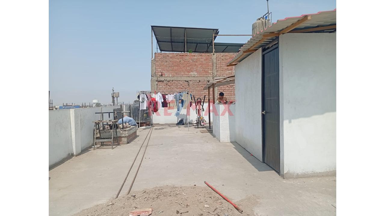 Se Alquila Elegante Y Moderno  Departamento Triplex   A 2 Cuadras De La Avenida Túpac Amarú Km12  Frente A La Ex Reniec - Comas — foto 14