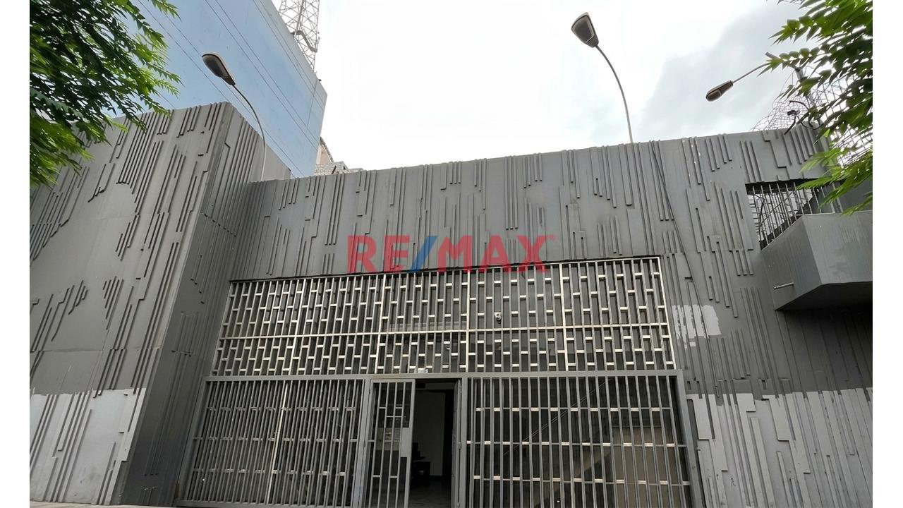 Oportunidad Comercial – Local En Zona Estratégica Del Cercado De Lima