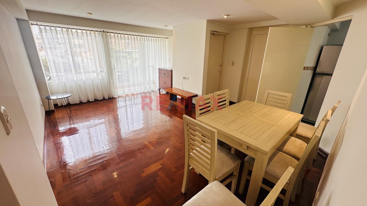 Vendo Departamento 92 M2 Bien Ubicado En Miraflores A Un Paso Del Malecón — foto 3
