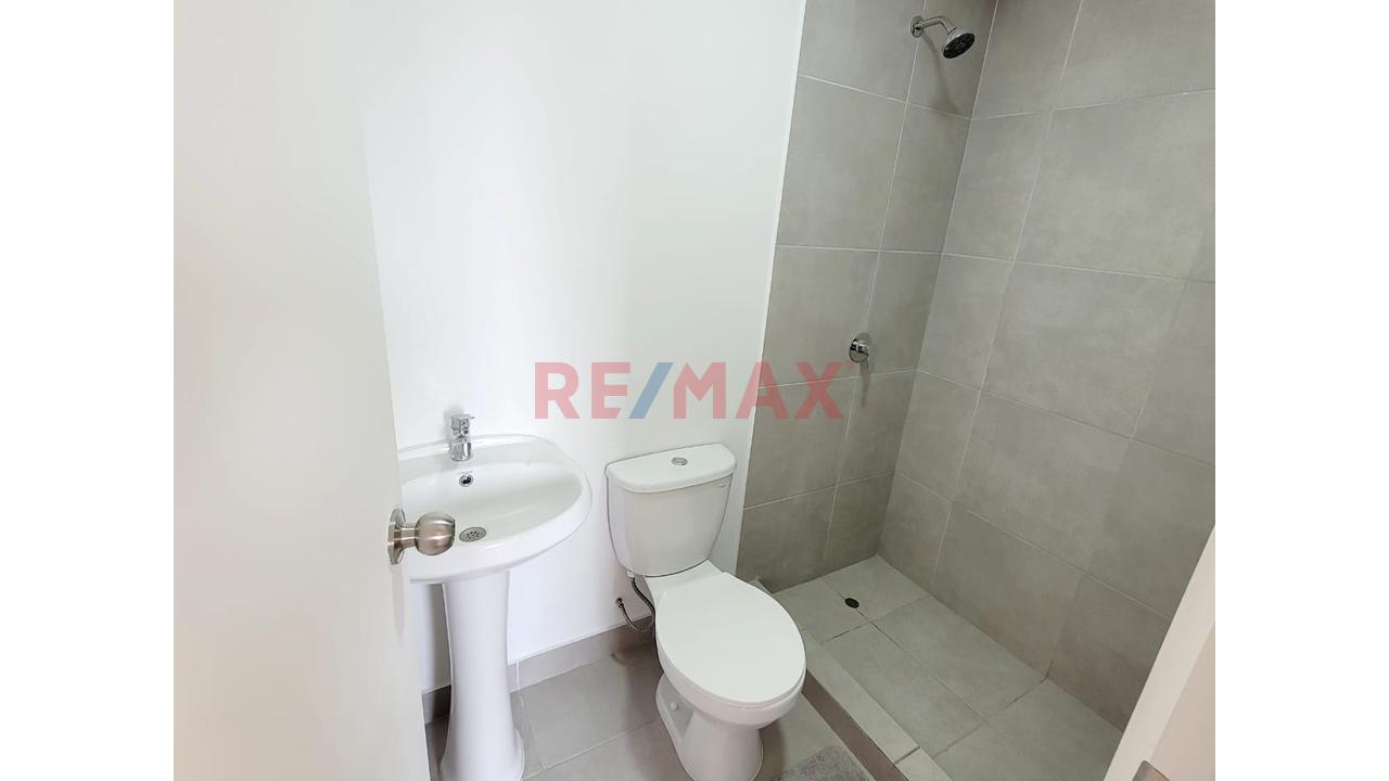 ✨ ¡Vive Cerca De Todo En San Martín De Porres! 🏢 Departamento En Venta En Condominio Gran Tomás Valle - 16