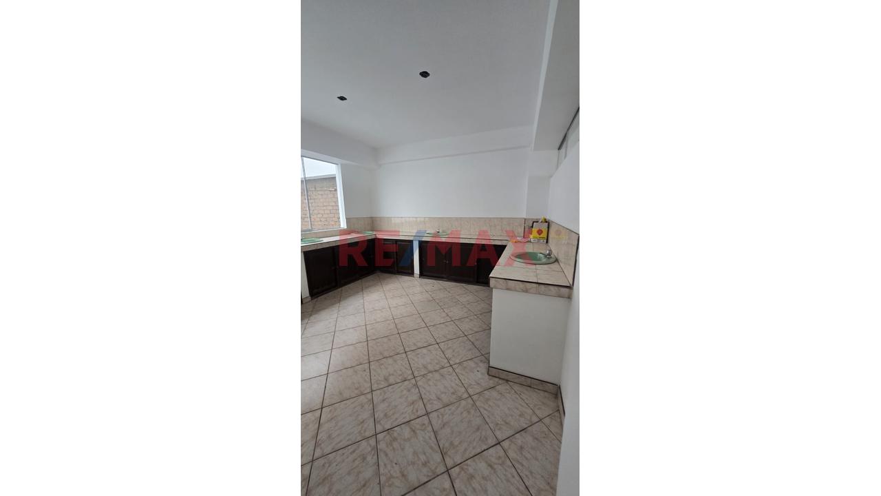 Venta Casa 160 Mts En San Juan De Miraflores — foto 8