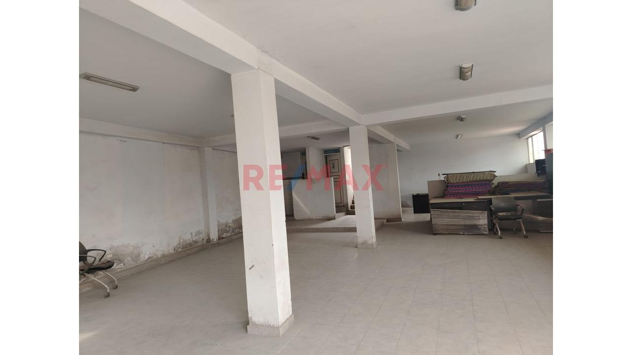 Alquiler De Terreno De 3000 M2 En Puente Piedra — foto 2