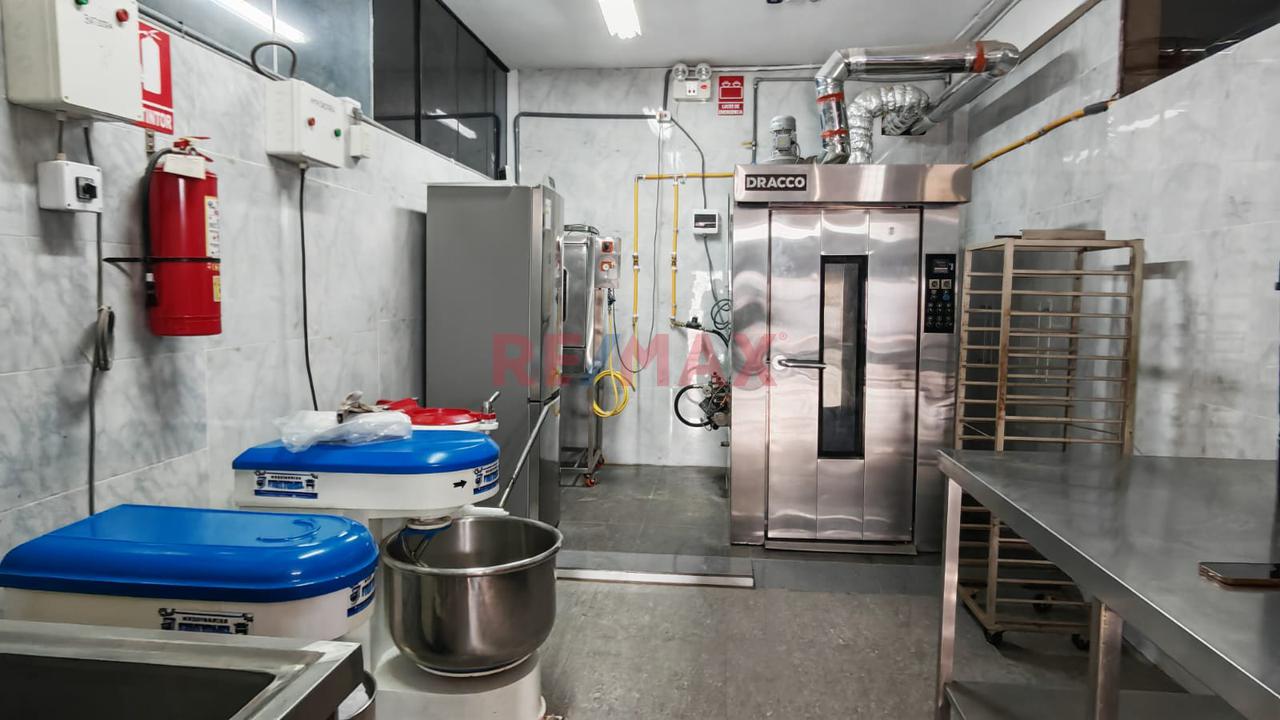 Alquilo Local Totalmente Implementado Para Cafeteria Panaderia, Centro De Produccion Por Mayor - 20