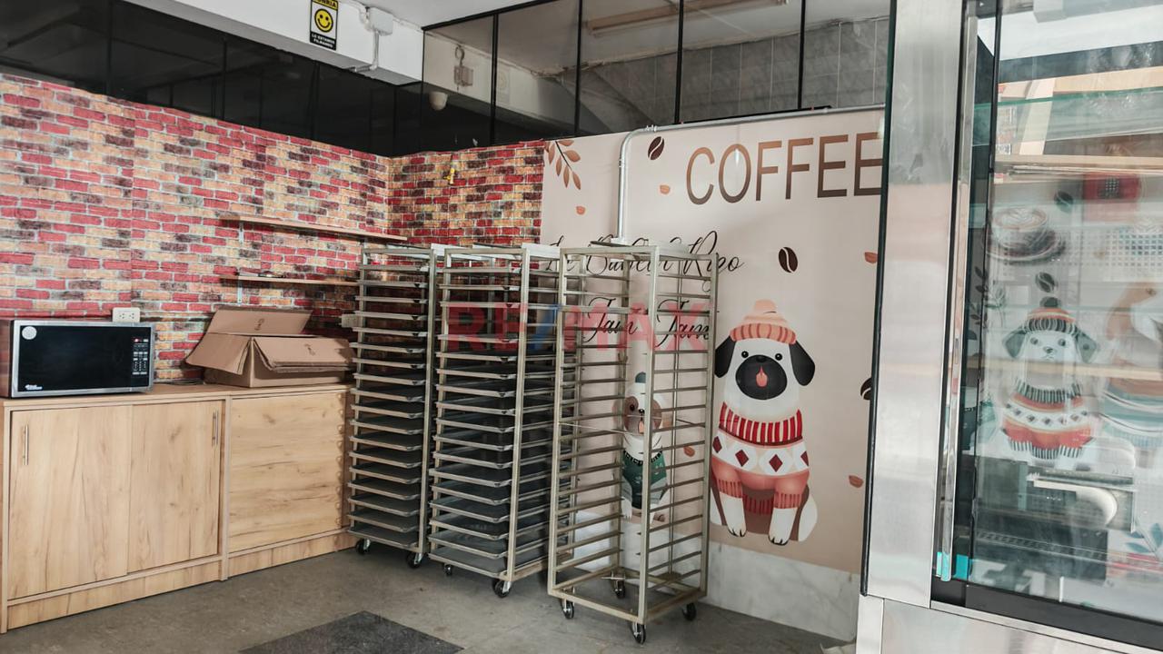 Alquilo Local Totalmente Implementado Para Cafeteria Panaderia, Centro De Produccion Por Mayor - 11
