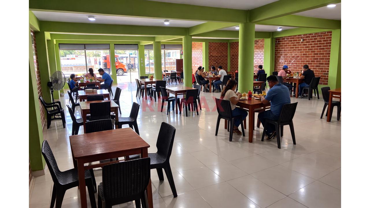LOCAL COMERCIAL 3