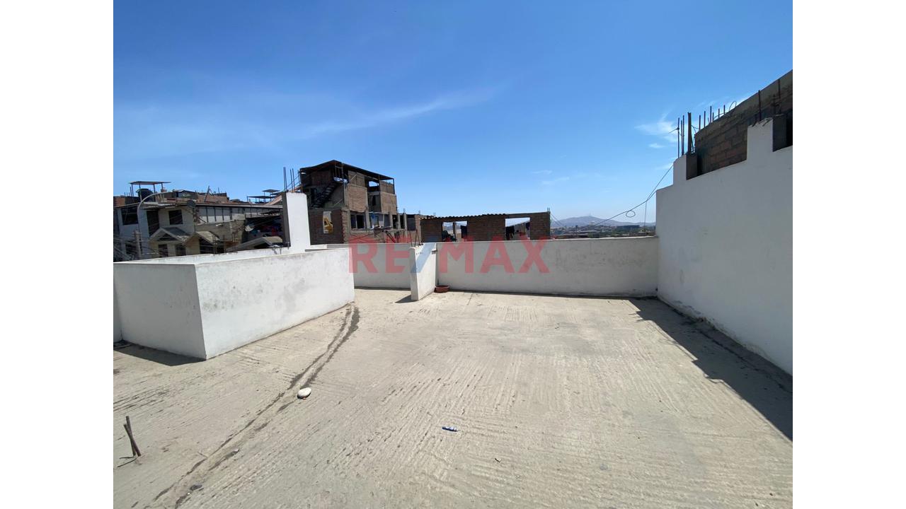 Venta De Casa De 3 Pisos Con Departamento Independiente - San Juan De Miraflores - 10