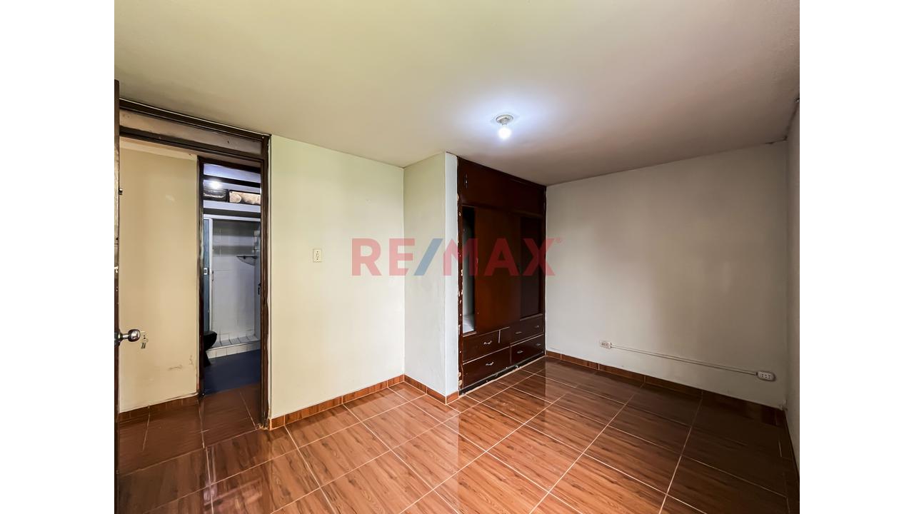 Casa de 5 dormitorios en Comas, 240 m² — foto 5