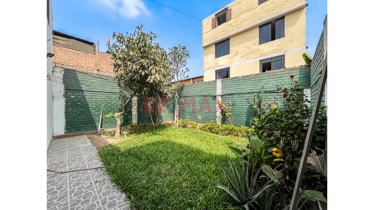 Casa de 5 dormitorios en Comas, 240 m² — foto 4