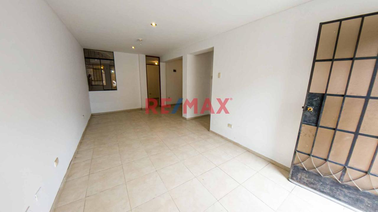 Departamento de 2 dormitorios en San Martin de Porres, 69 m²