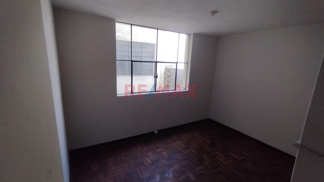 Departamento En Venta En La Mejor Zona De Desarrollo En El Cercado De Lima - 6