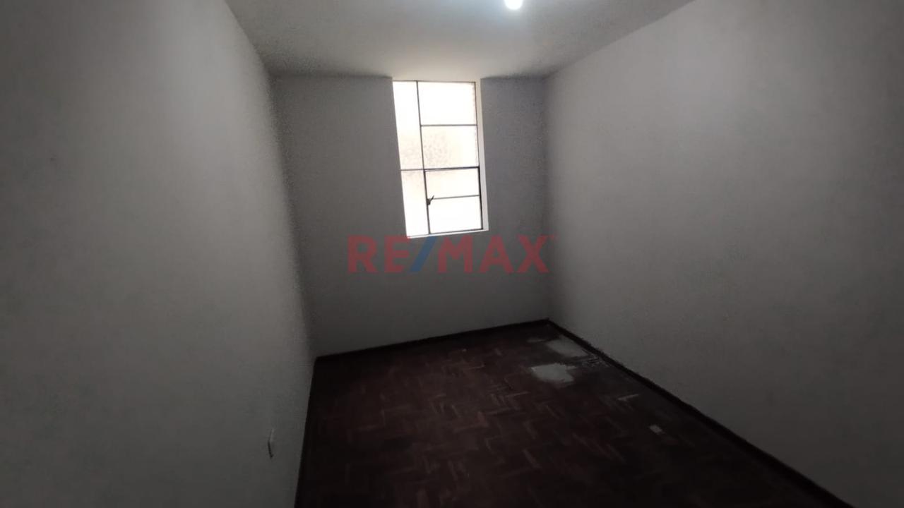 Departamento En Venta En La Mejor Zona De Desarrollo En El Cercado De Lima - 4